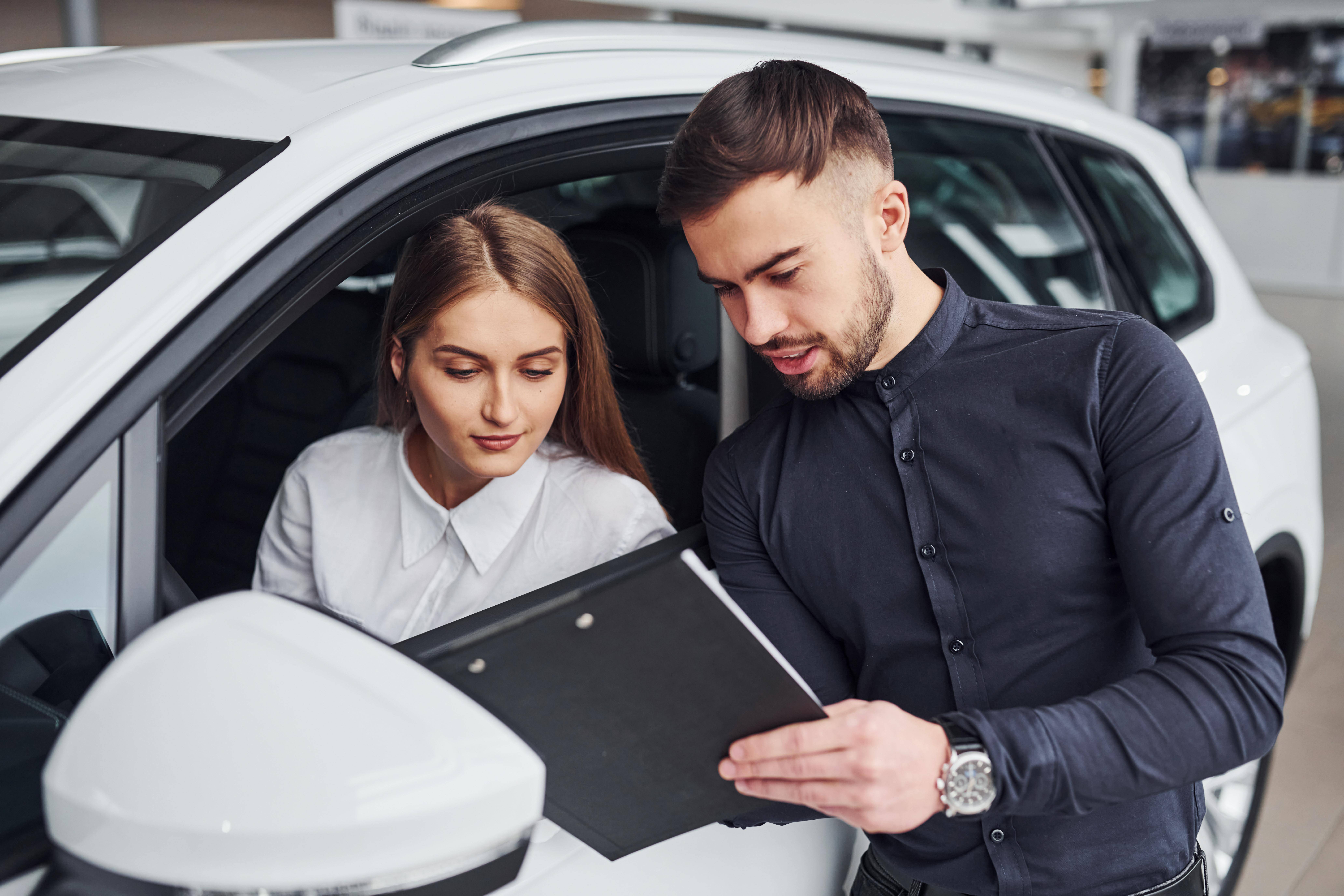 Suporte confiável para veículos on-line — Consultoria e despacho automotivo especializado